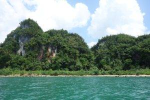 caluwayan beach resort