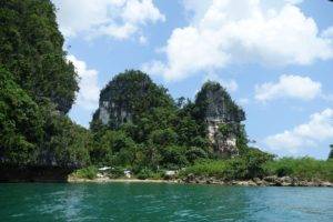 caluwayan beach resort