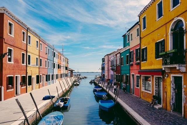 Canal and colorful houses in Burano, Italy