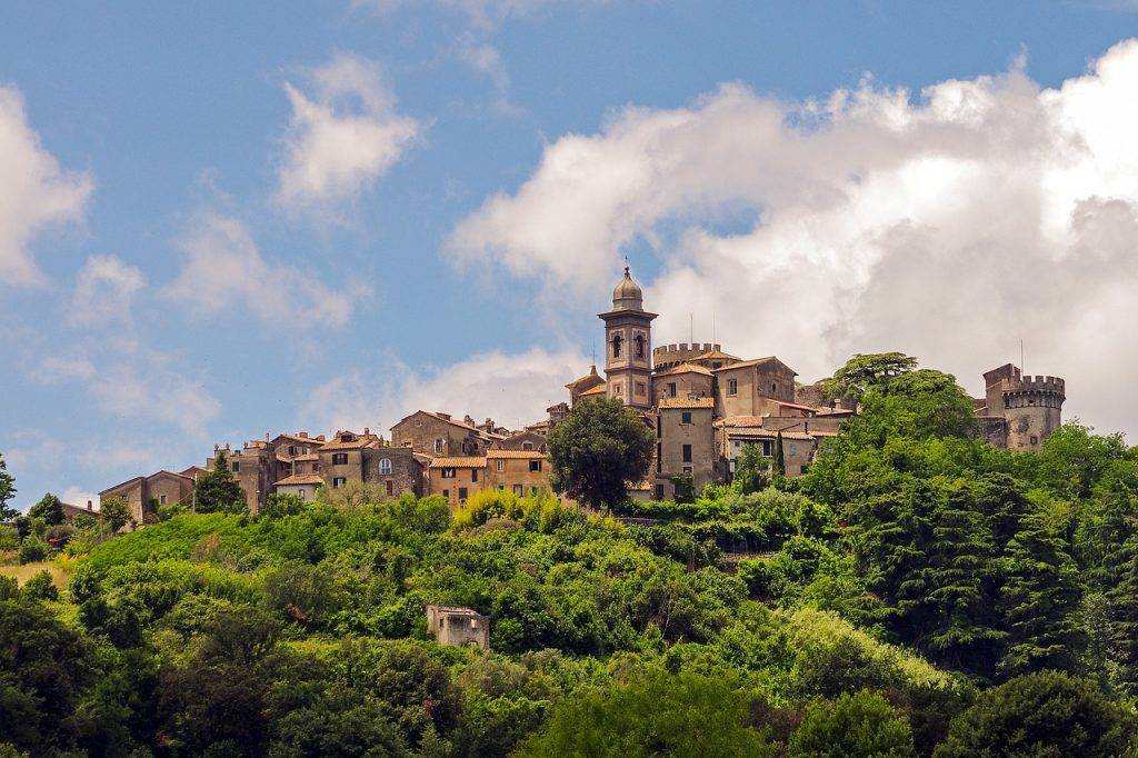 bracciano, cutest village in Italy